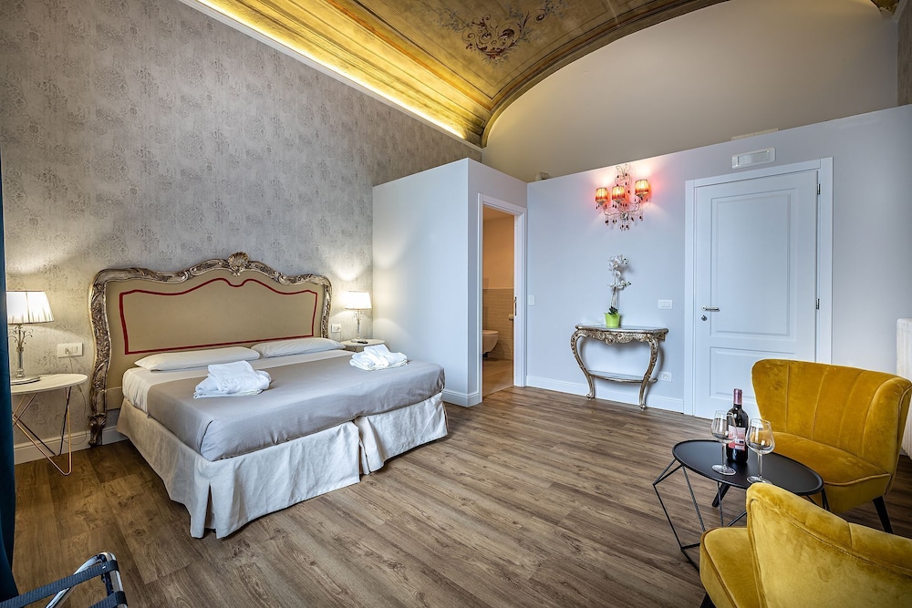 Superior Double Room photo 1