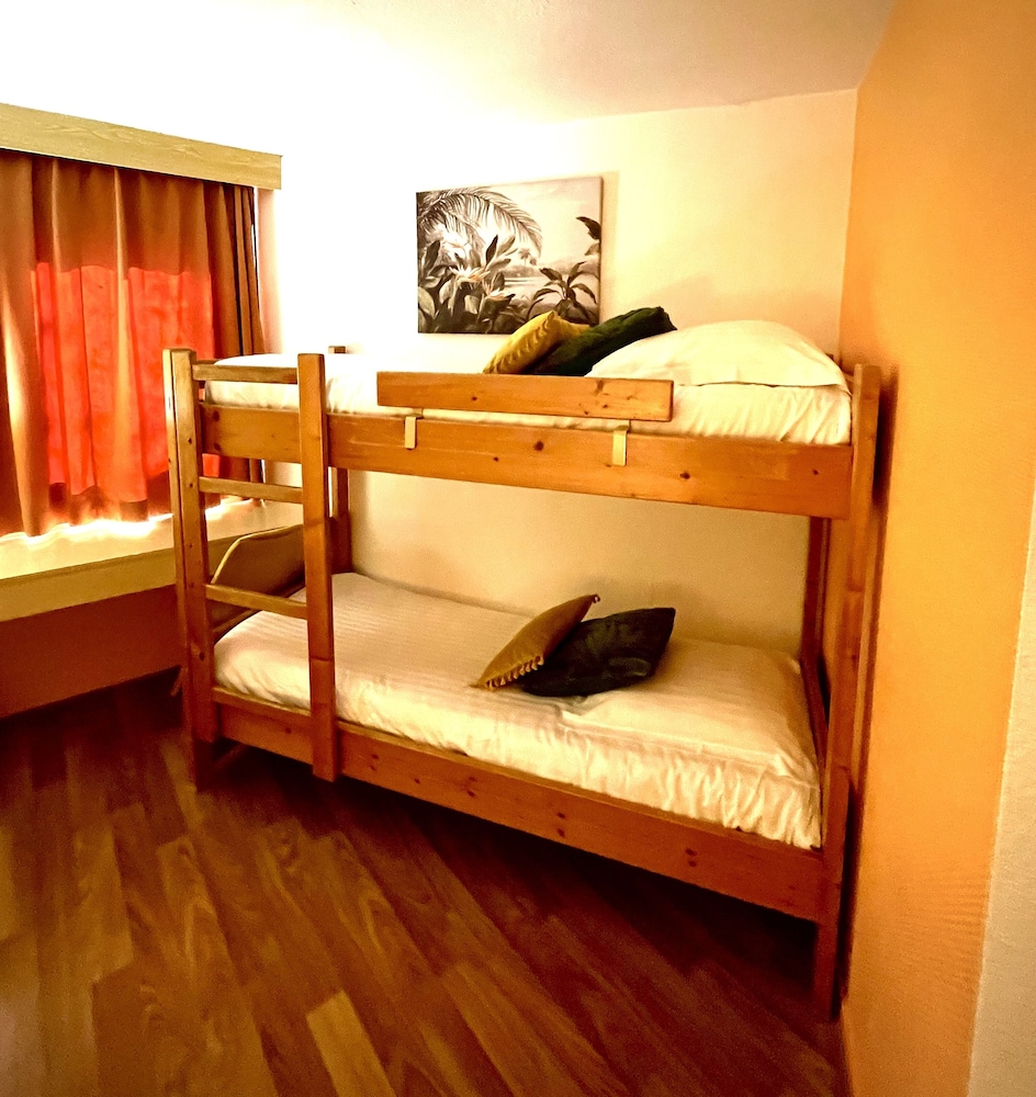 Comfort Quadruple Room, Garden View photo 2