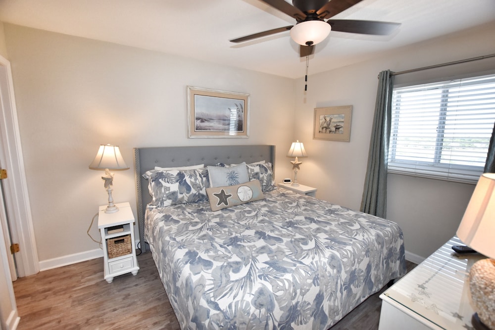 Condo, 1 Bedroom photo 1