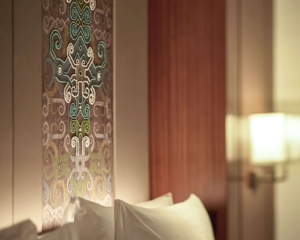 Deluxe Room, 2 Twin Beds (Bundaran View) - Photo 3