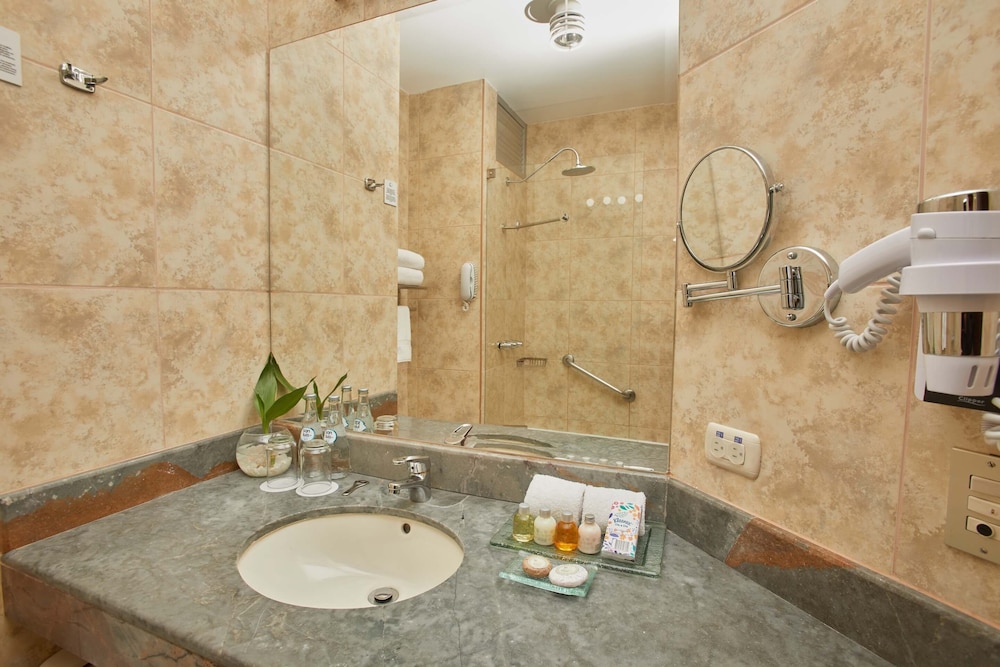 Superior Twin Room - Photo 6