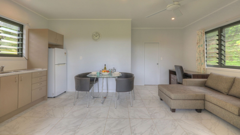 1-Bedroom Unit photo 3