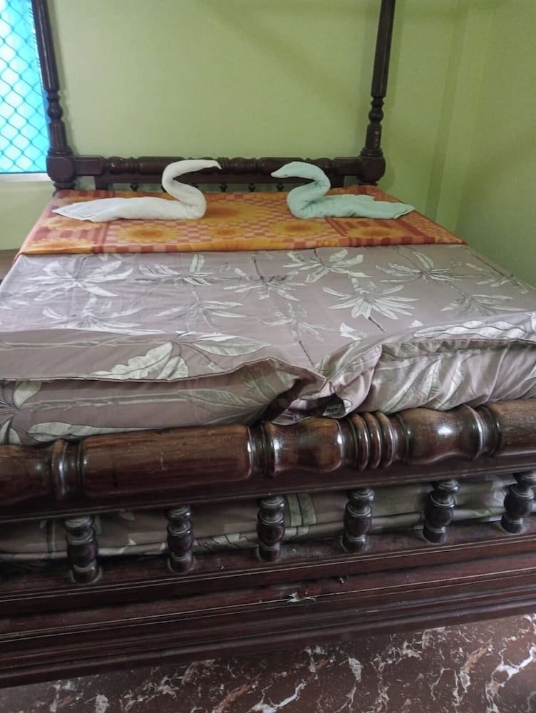 Royal Room, City View