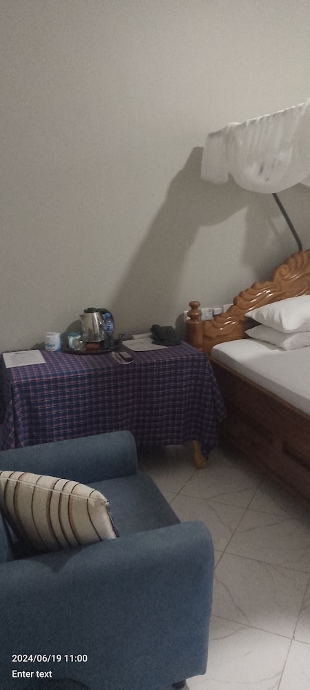 Deluxe Double Room, Garden View photo 2