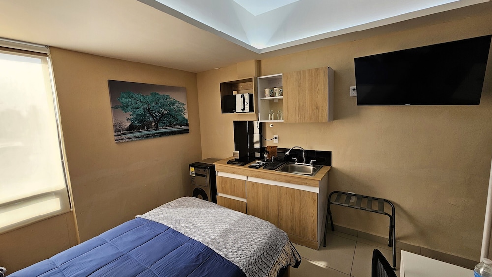 Deluxe Apartment photo 3