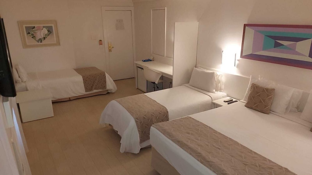 Superior Quadruple Room - Photo 1