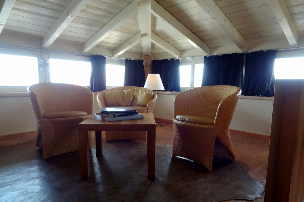 Suite, Partial Lake View (Prestige) - Photo 5