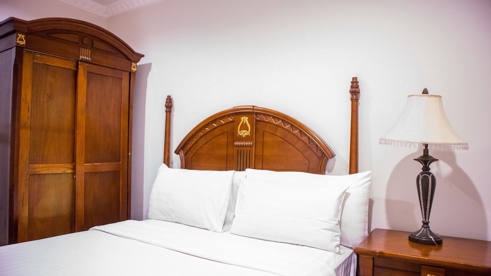 Two bedroom Suite - Photo 9