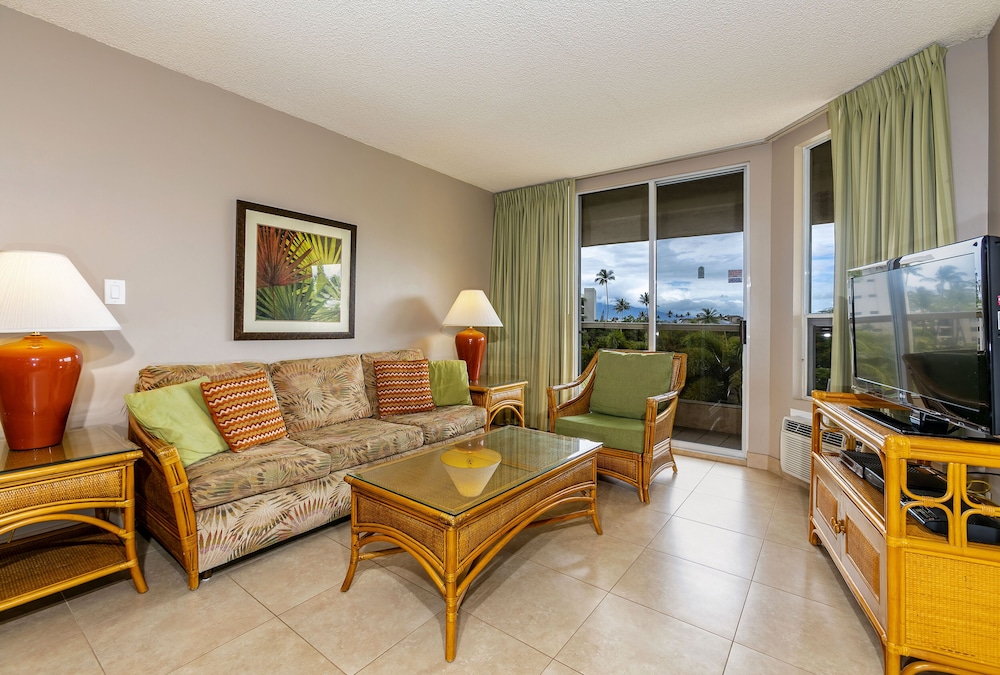 Condo, 2 Bedrooms, Garden View