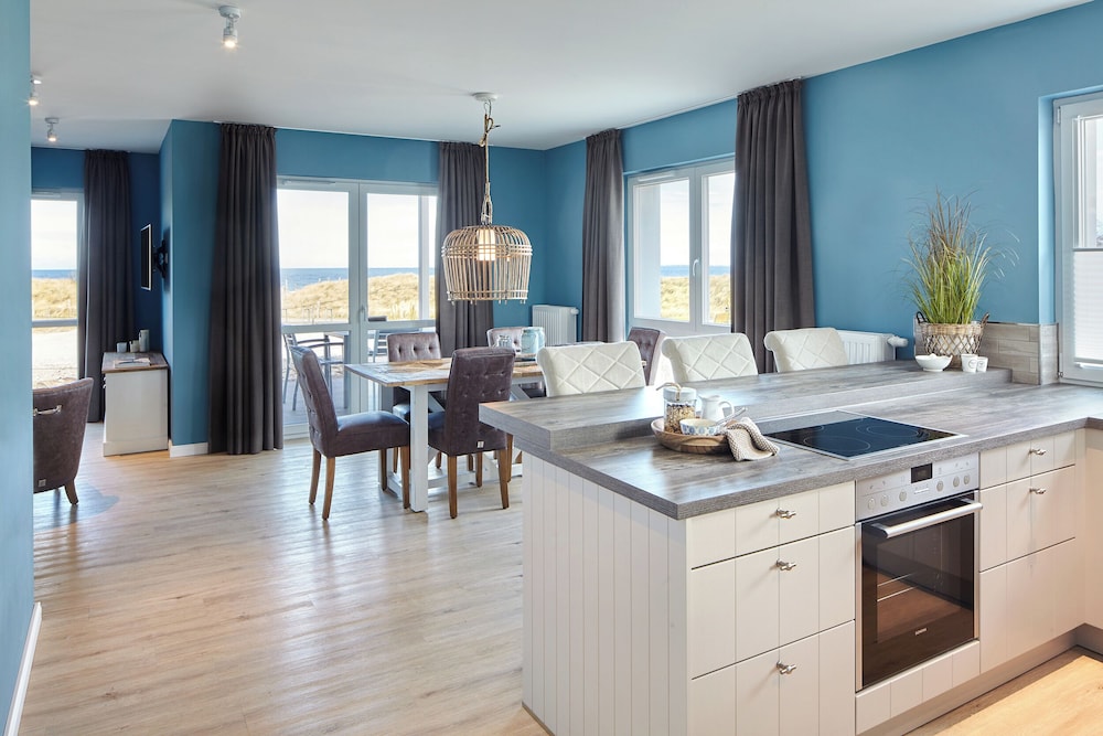 Premium Condo photo 1