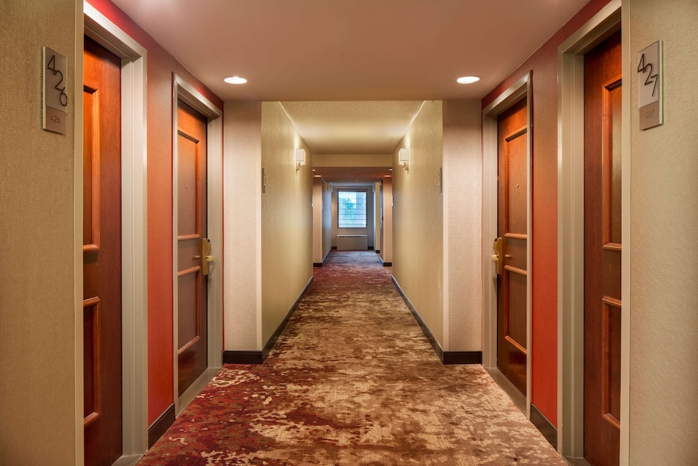 Room, 2 Queen Beds, Non Smoking - Photo 3
