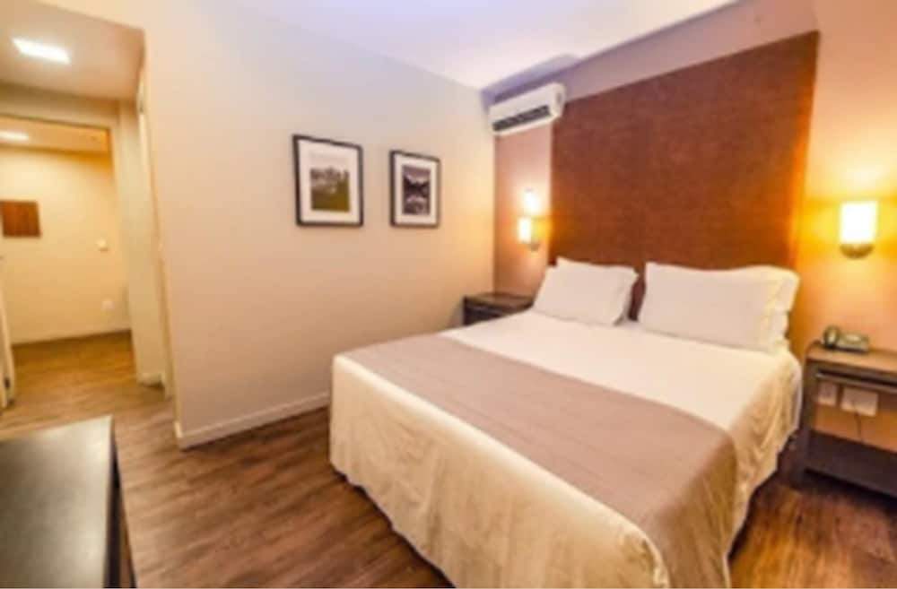 Superior Room, Multiple Beds, City View - Photo 8