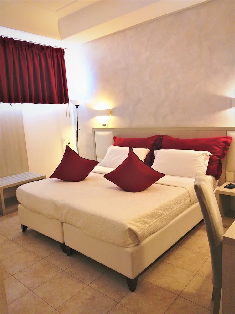 Double Room Single Use, 1 Twin Bed - Photo 1