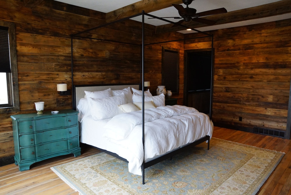 Cabin (The Skywalker Ranch) photo 1