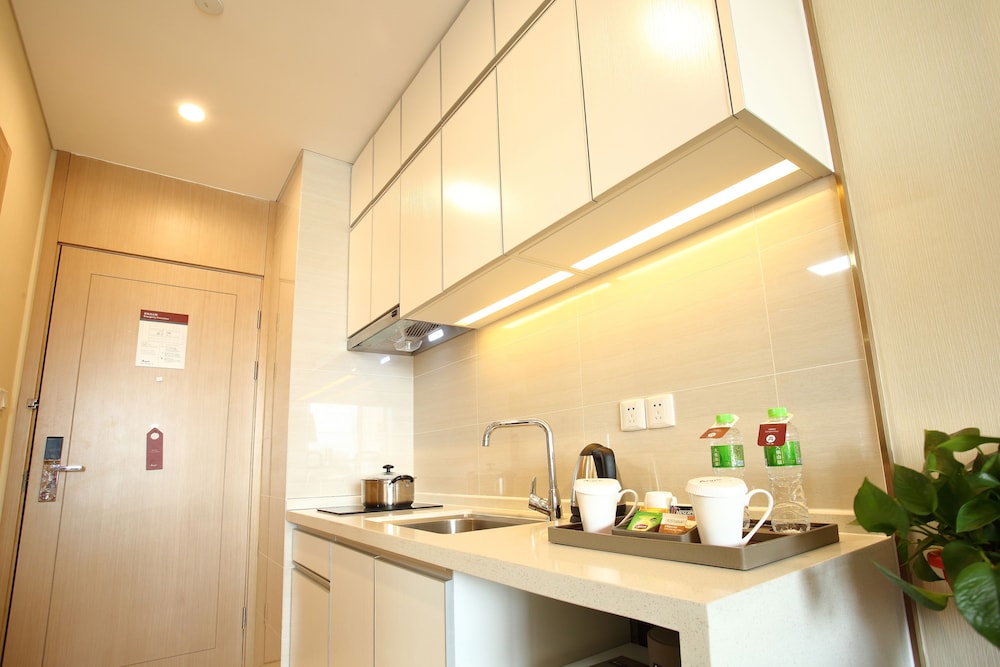 1 Bedroom with Sea View photo 3