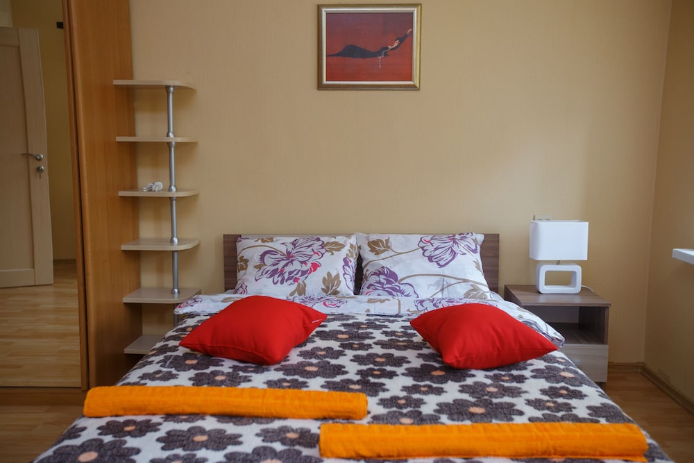Standard Double Room, Shared Bathroom photo 3