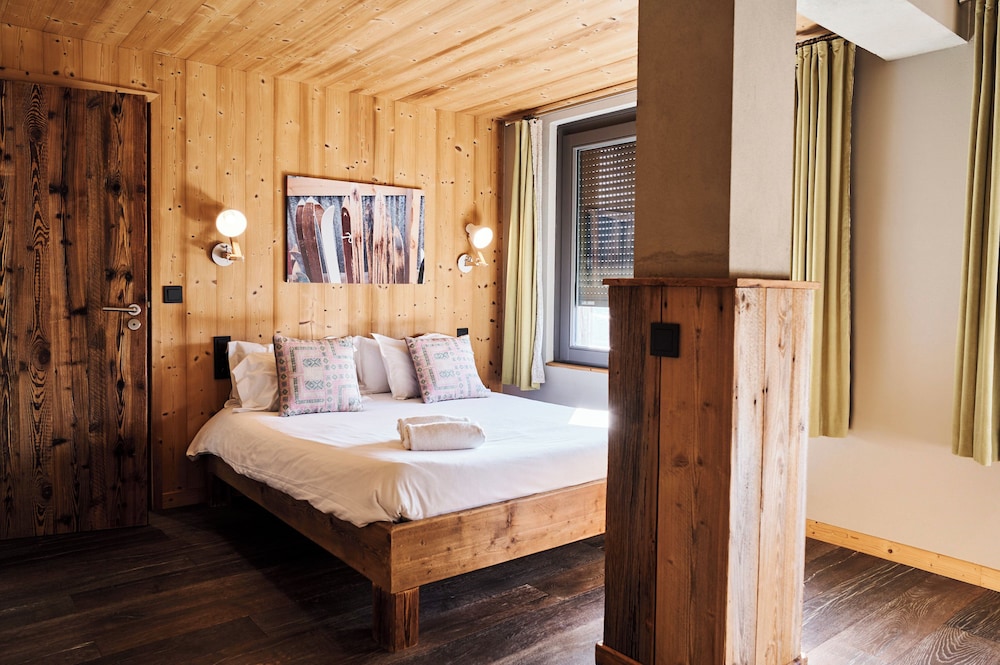 Family Cabin photo 2