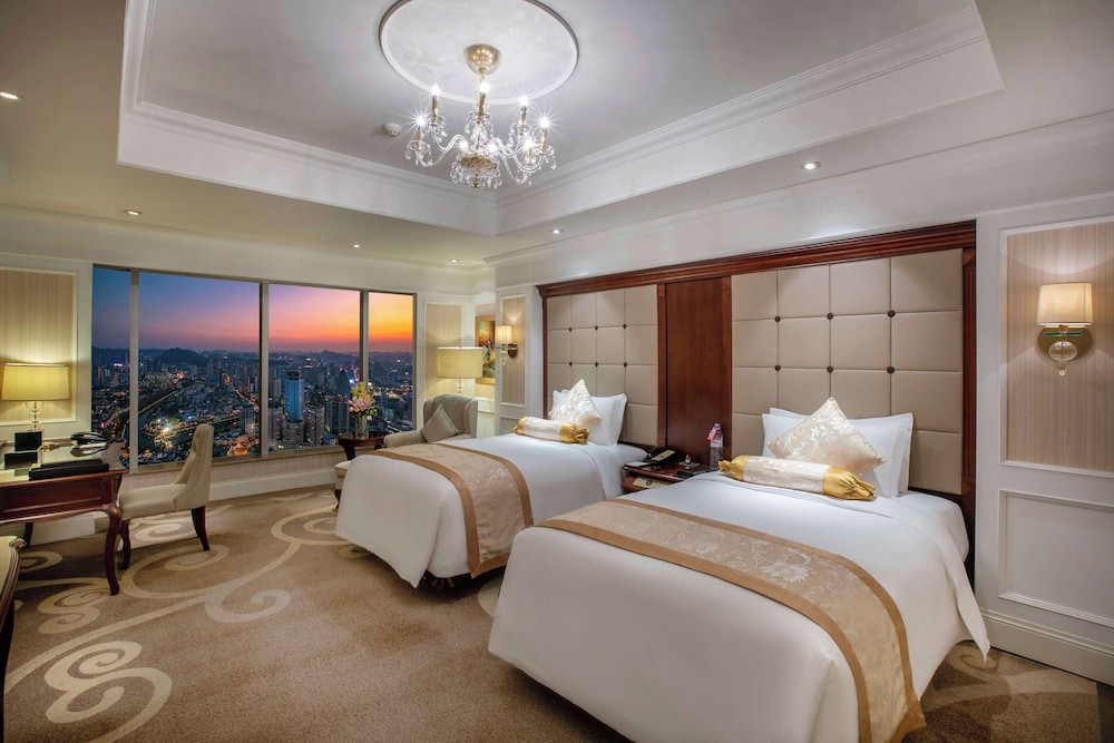 Superior Room, 2 Twin Beds, River View photo 3