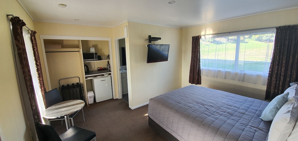 Standard Room photo 3