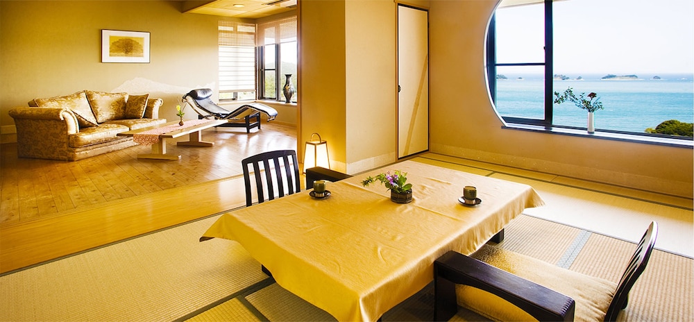 Japanese Western Style Suite, TOBISHIMAKAN, with Private Open-air Bath photo 2