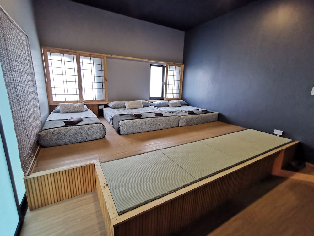 Signature Room