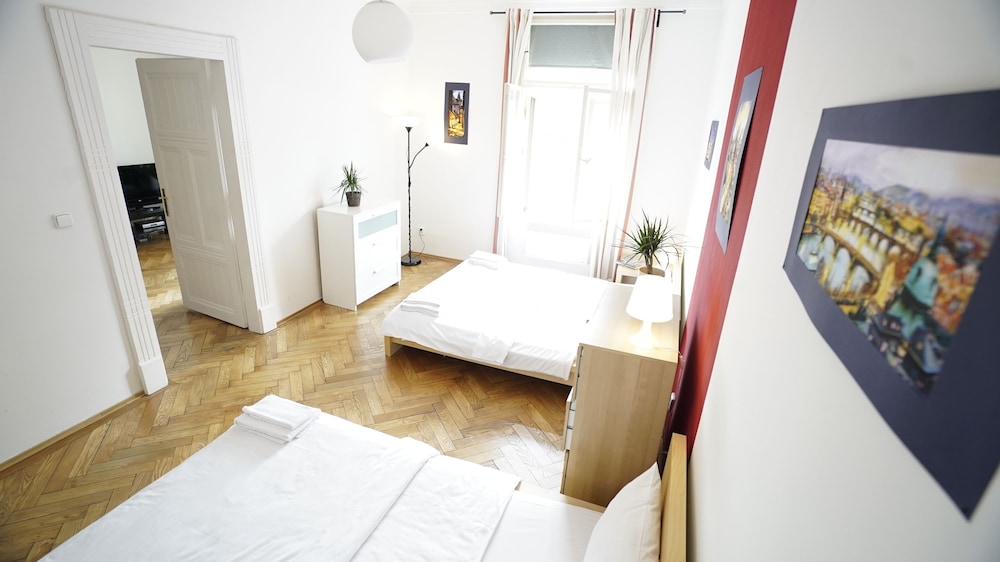 Comfort Apartment, 1 Bedroom, Non Smoking, Kitchenette thumbnail 5