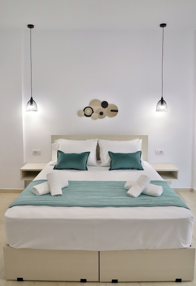 Deluxe Studio, Balcony