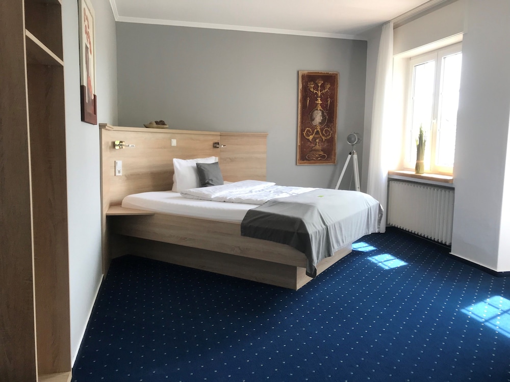 Comfort Double Room, Balcony - Photo 13