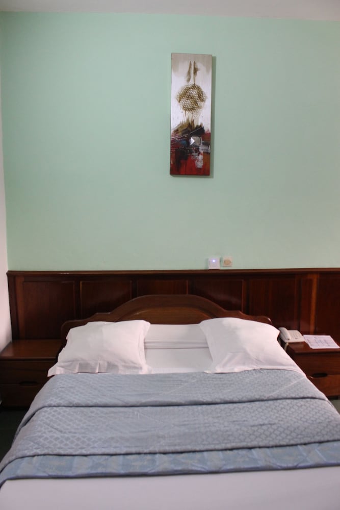 Standard Double Room photo 2