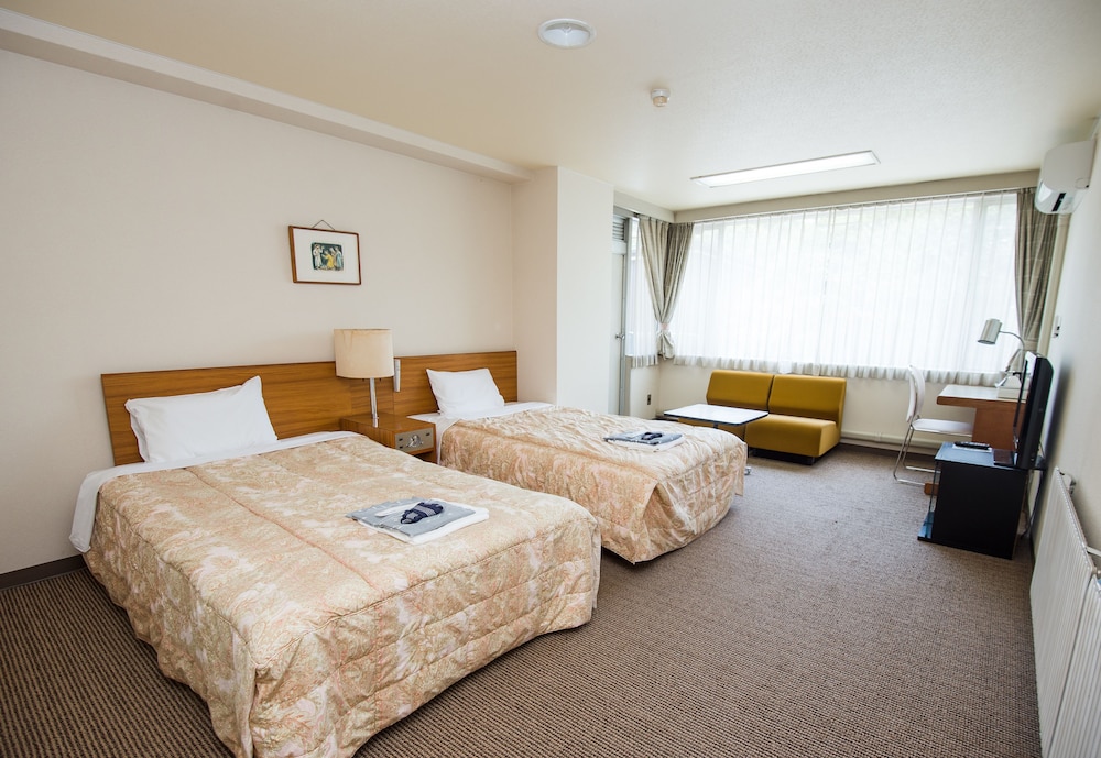 Standard Twin Room photo 1