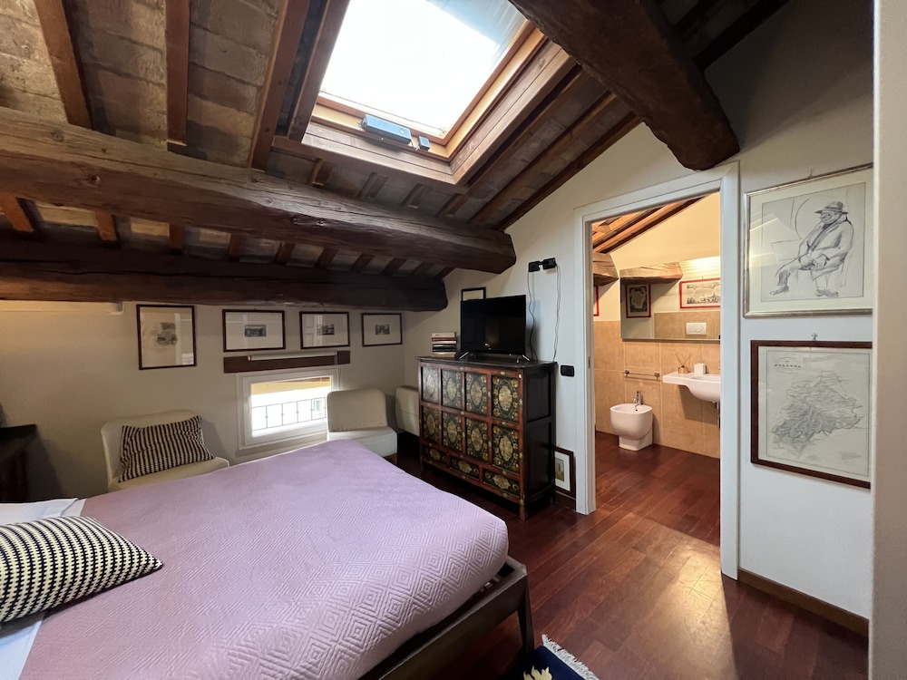 Exclusive Room