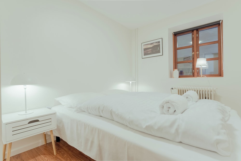Apartment photo 2
