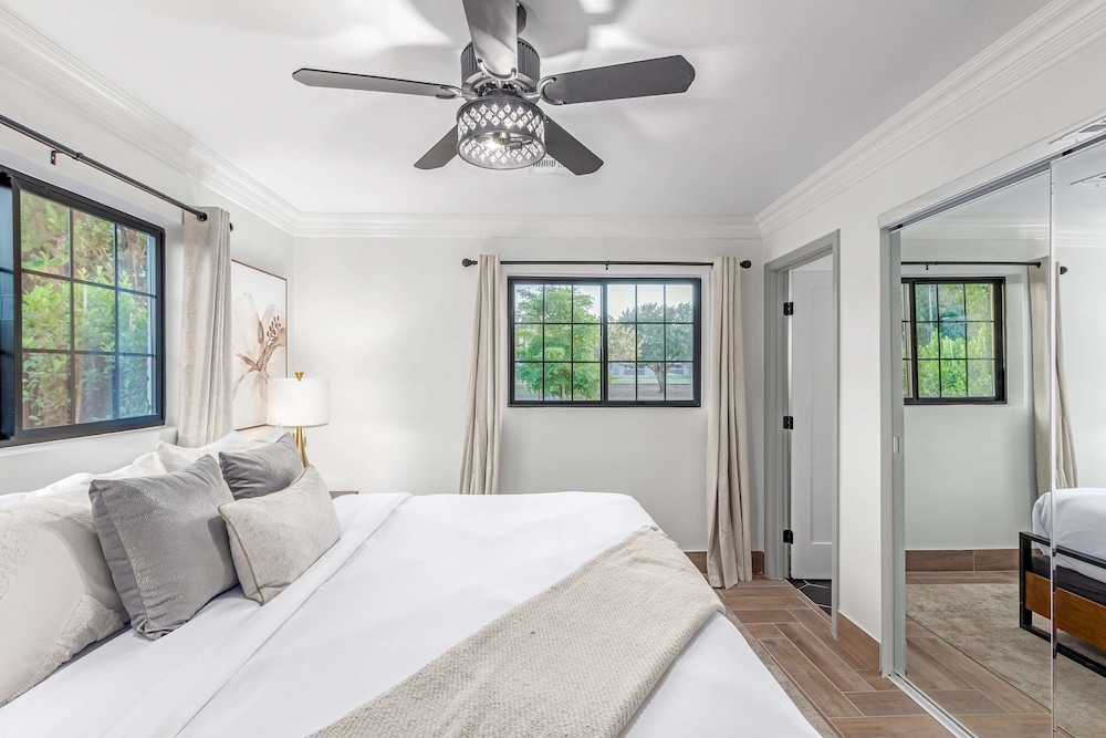 NY Sundancer Oasis Gamle By Pool Spa Tagterrasse, Billede 18