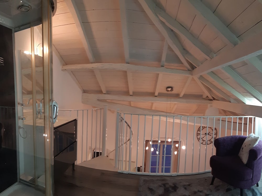 Panoramic Apartment, Private Bathroom (au 1 étage) - Photo 8