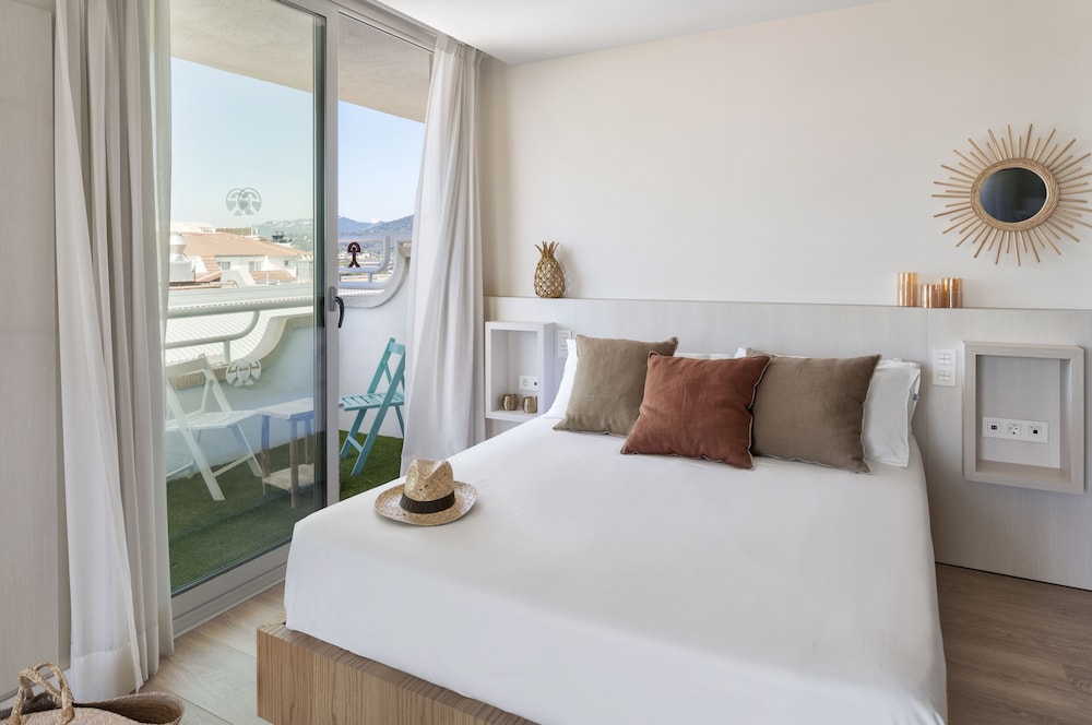 Junior Suite - Photo 1
