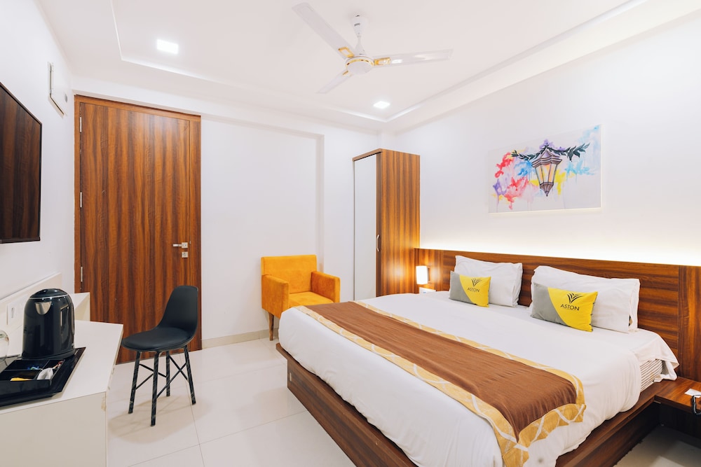 Deluxe Room - Photo 8