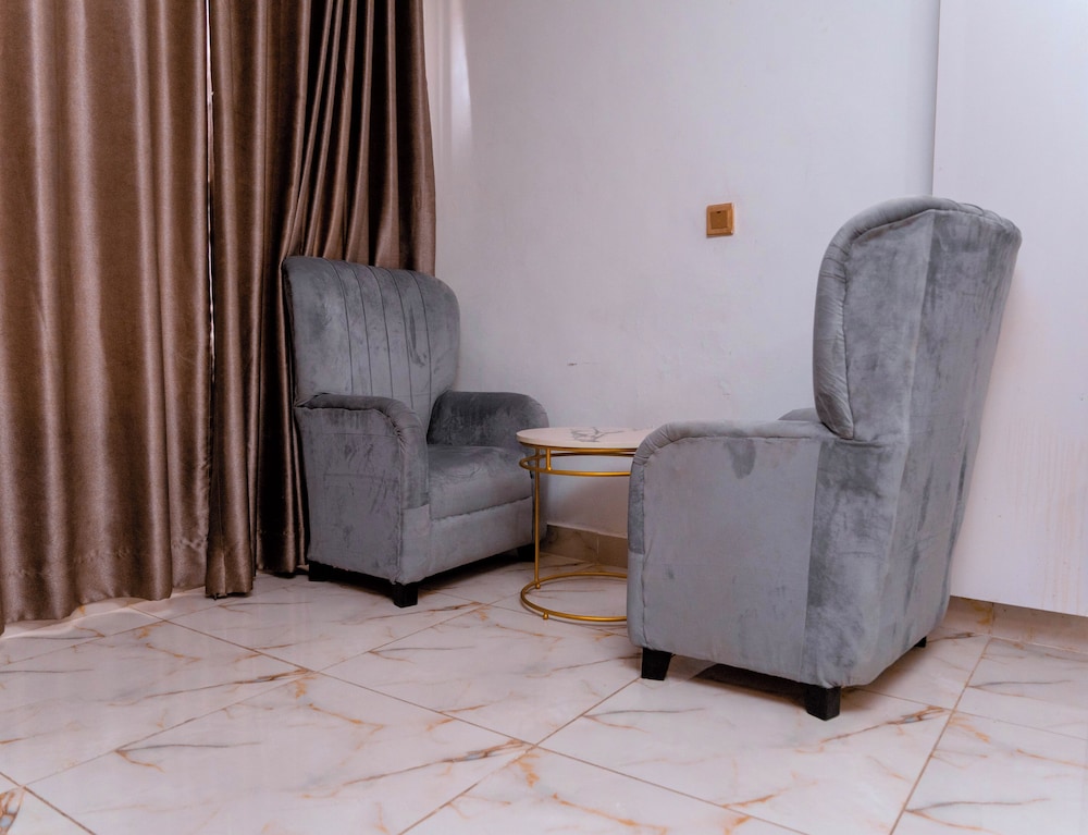Deluxe Double or Twin Room - Photo 3