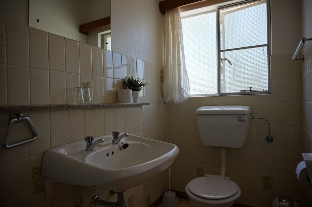 Standard Single Room photo 3