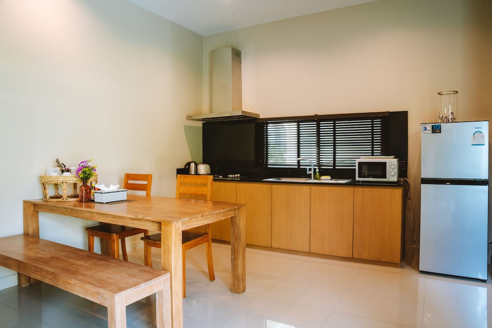 Standard 1 Bedroom Pool Villa - Photo 4