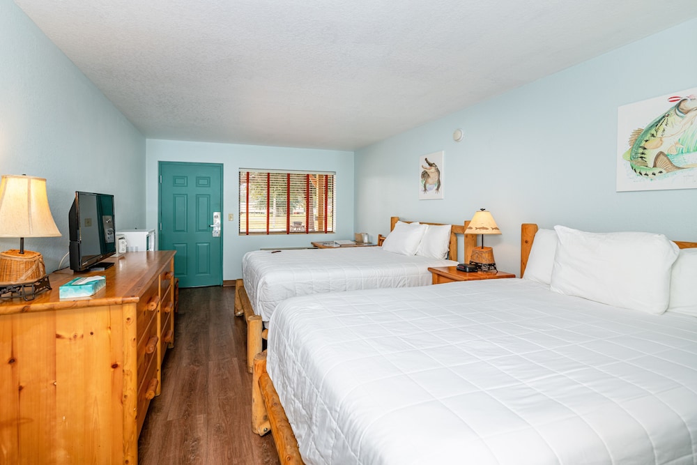 Standard Studio, 2 Queen Beds (Efficiency Lodge Room) photo 3