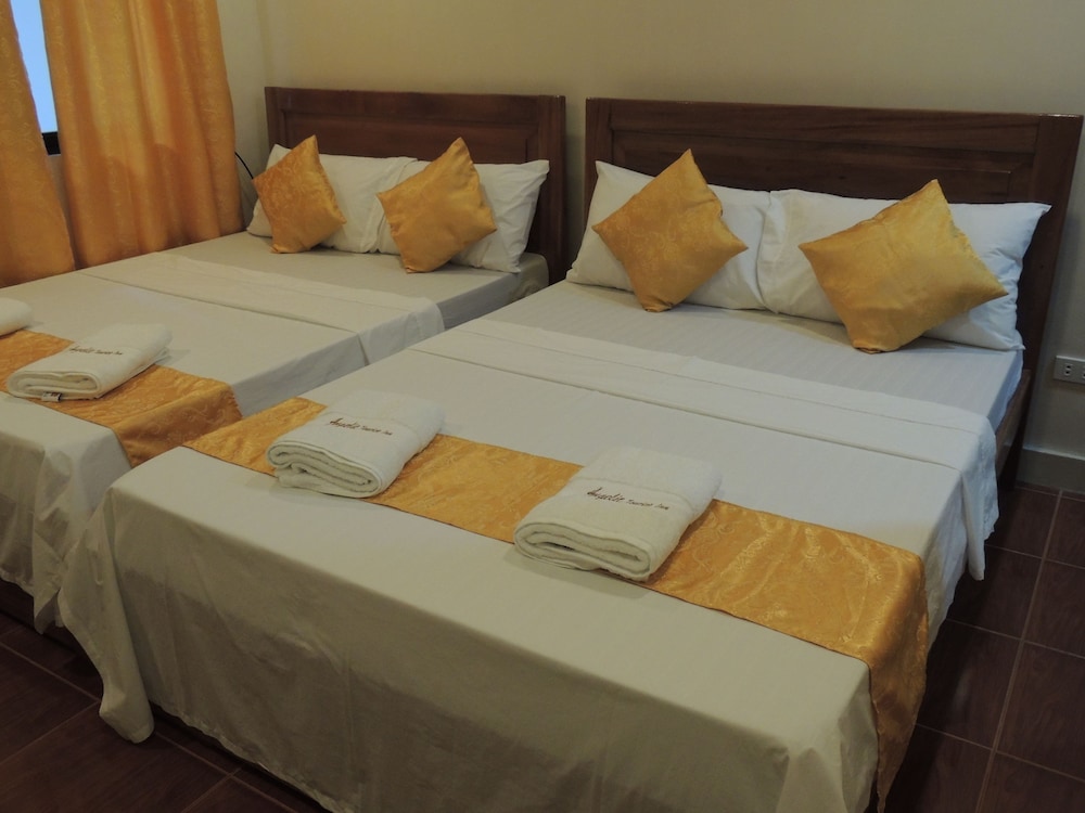 Deluxe Quadruple Room photo 2
