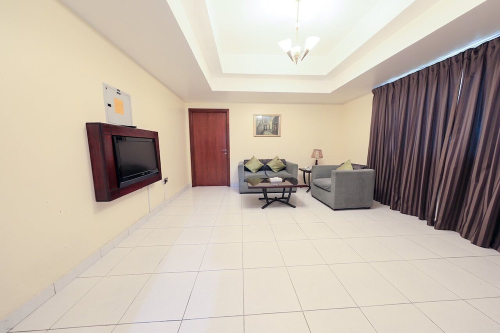 Deluxe Apartment, 1 Bedroom, City View photo 2