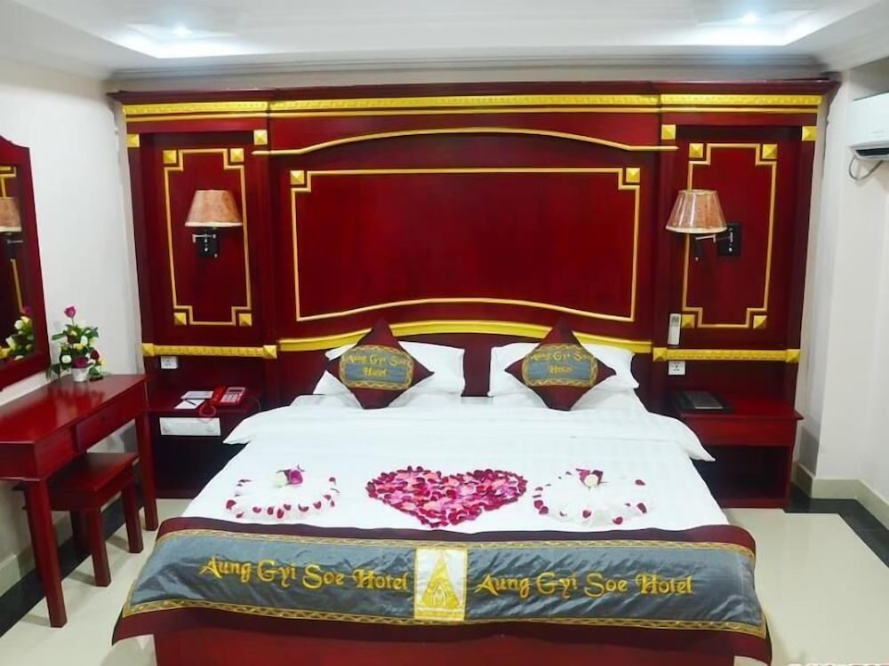 Deluxe Double or Twin Room, City View photo 1