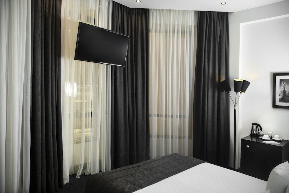 Standard Room photo 3