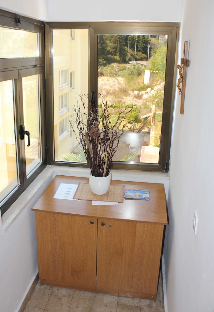 Apartment (Comfort One Bedroom Apartment with Ba) photo 2