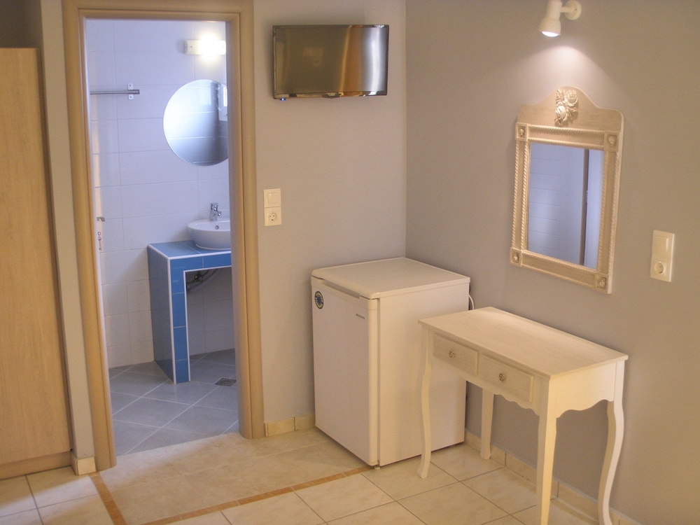 Standard Room, Sea View - Photo 5