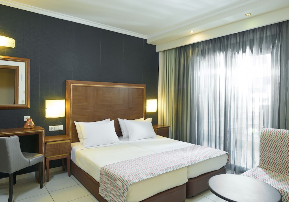 Double or Twin Room, photo 7
