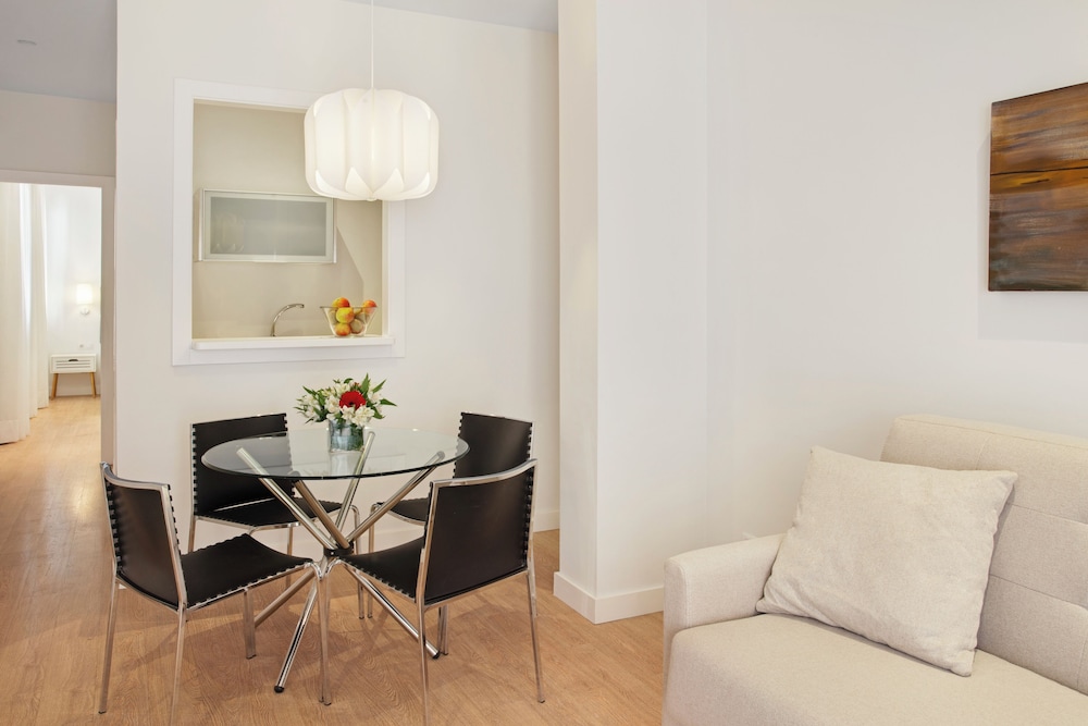 Family Apartment, 1 Bedroom (Single Use) - Photo 1