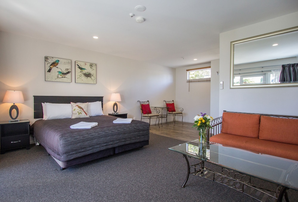 Family Studio, Multiple Beds, Kitchenette photo 1