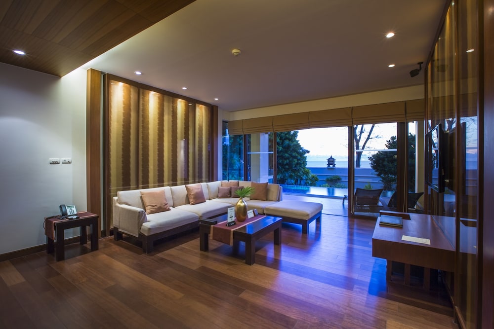 Suite, 2 Bedrooms, Private Pool, Sea View - Photo 9